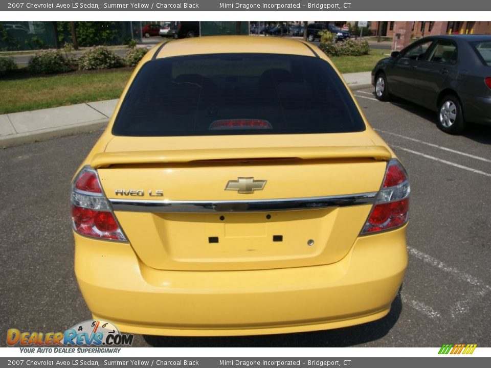 2007 Chevrolet Aveo LS Sedan Summer Yellow / Charcoal Black Photo #5