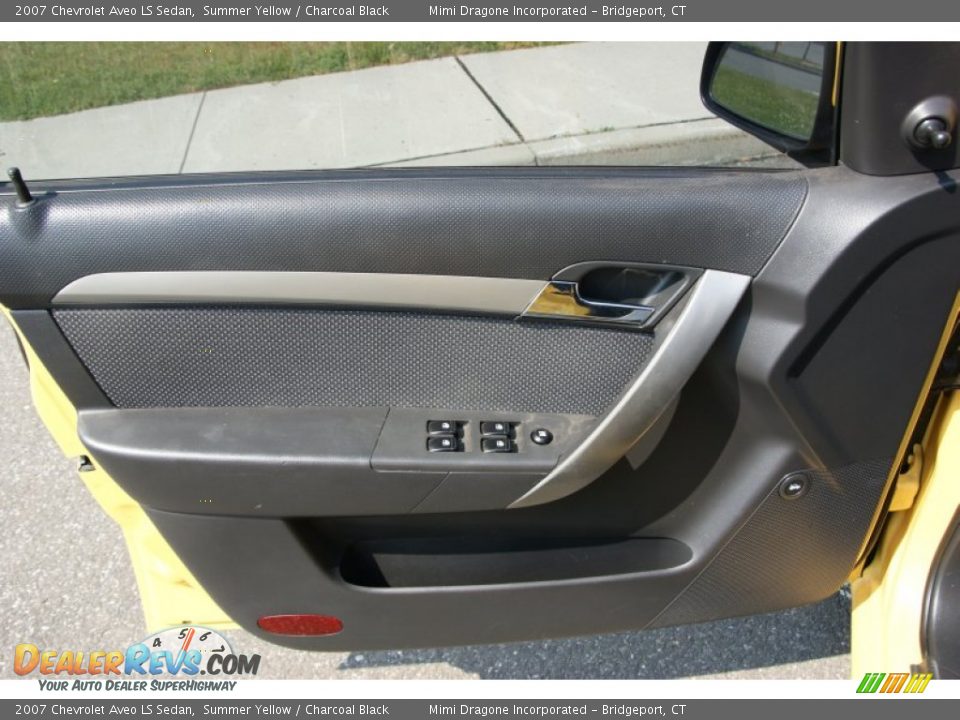 2007 Chevrolet Aveo LS Sedan Summer Yellow / Charcoal Black Photo #10