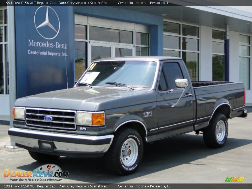 Front 3/4 View of 1991 Ford F150 XLT Regular Cab Photo #1