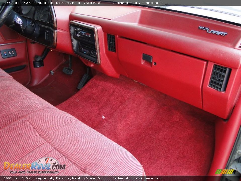 Dashboard of 1991 Ford F150 XLT Regular Cab Photo #21