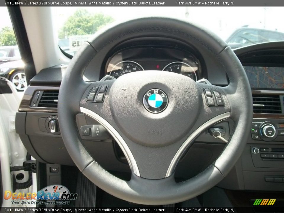 2011 BMW 3 Series 328i xDrive Coupe Steering Wheel Photo #14