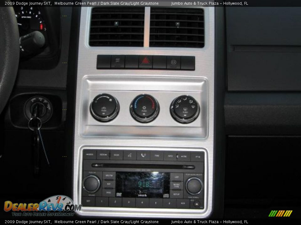 Controls of 2009 Dodge Journey SXT Photo #14