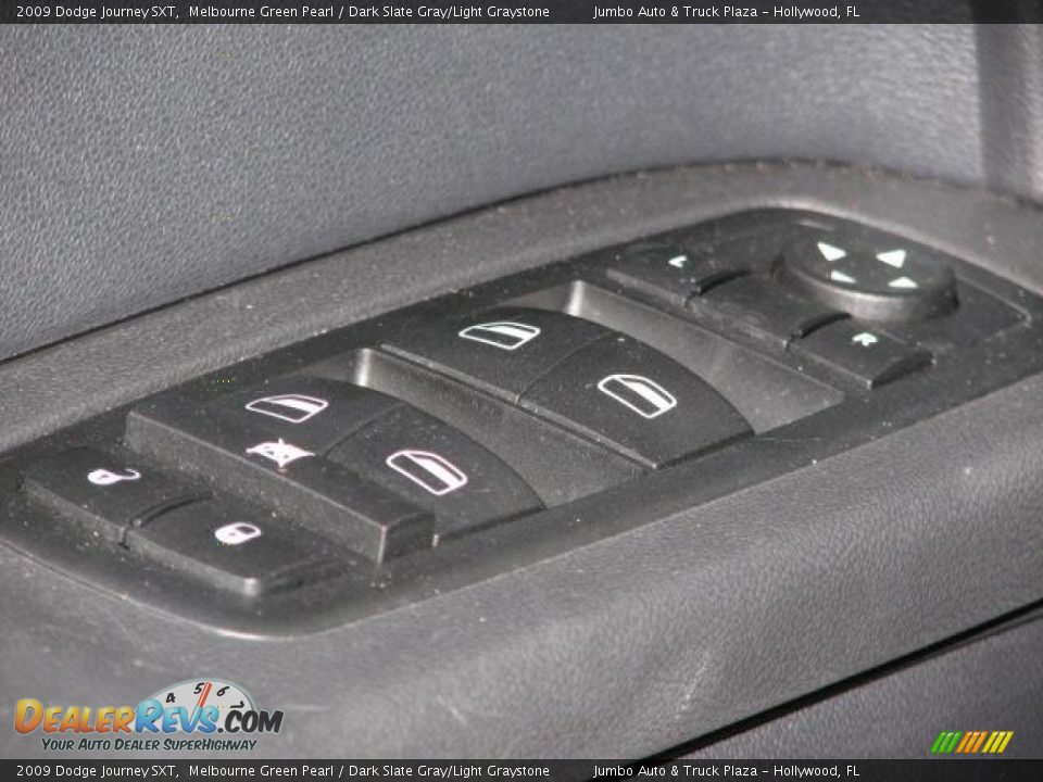 Controls of 2009 Dodge Journey SXT Photo #17