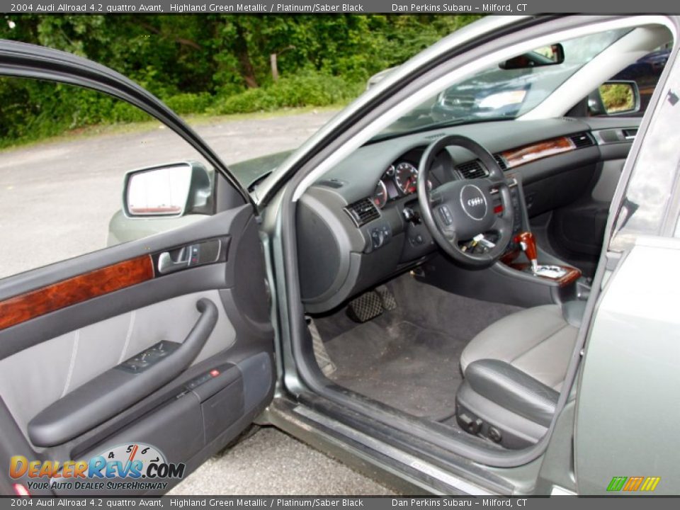 2004 Audi Allroad 4.2 quattro Avant Highland Green Metallic / Platinum/Saber Black Photo #12