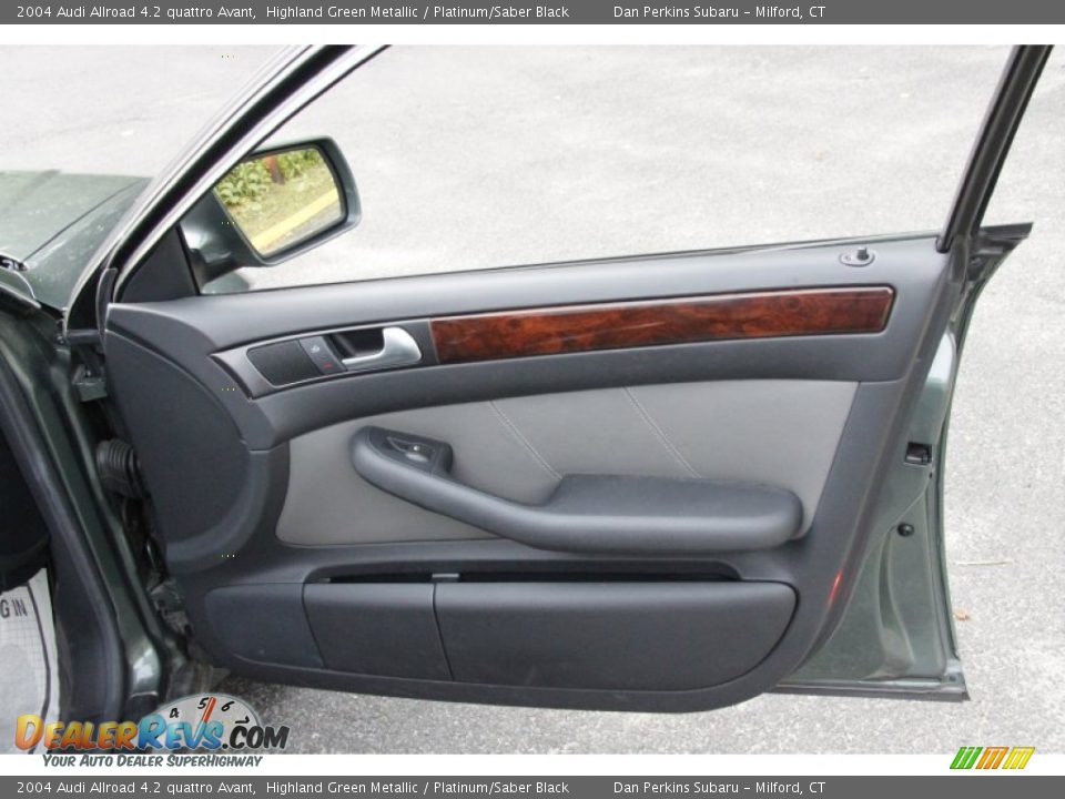 Door Panel of 2004 Audi Allroad 4.2 quattro Avant Photo #17