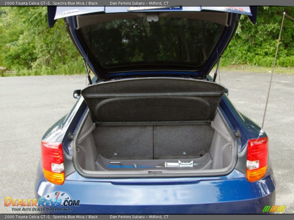 2000 Toyota Celica GT-S Trunk Photo #8