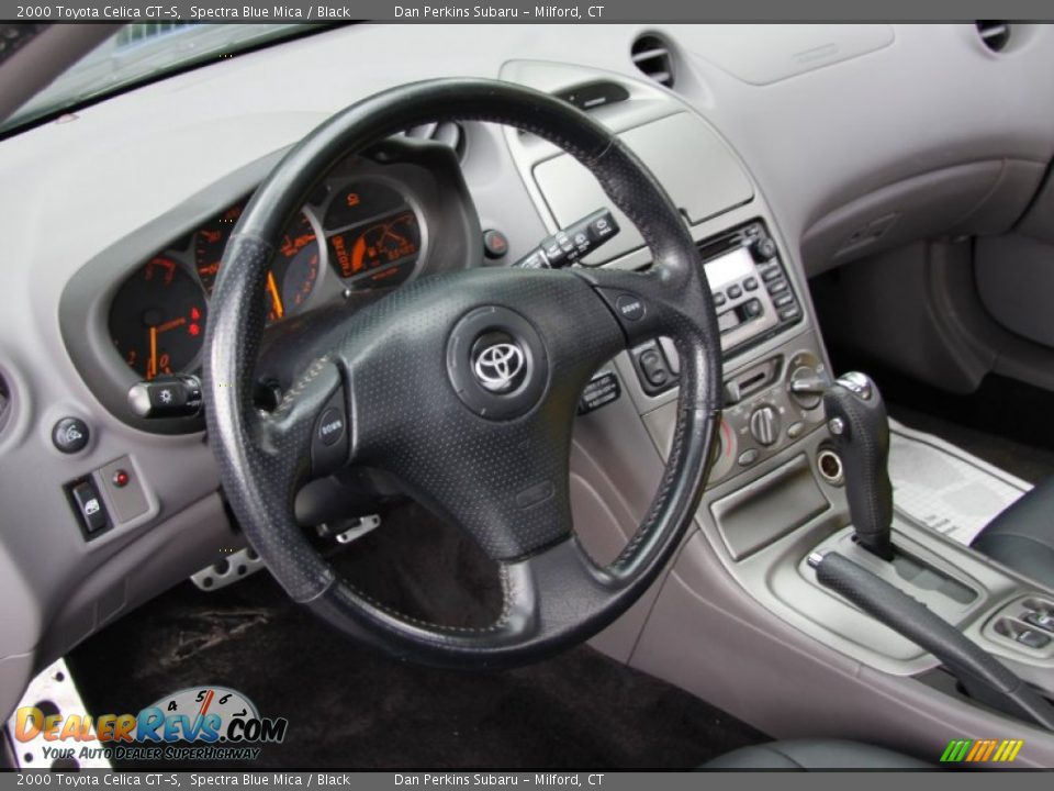 Dashboard of 2000 Toyota Celica GT-S Photo #11