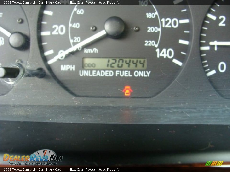 1998 Toyota Camry LE Dark Blue / Oak Photo #10