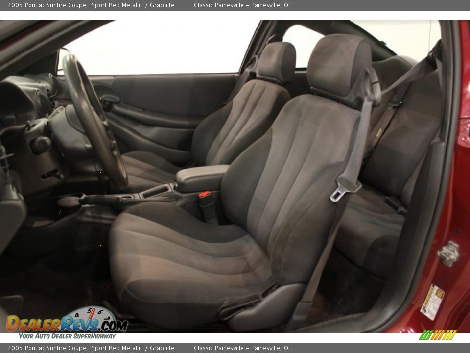 Graphite Interior - 2005 Pontiac Sunfire Coupe Photo #7