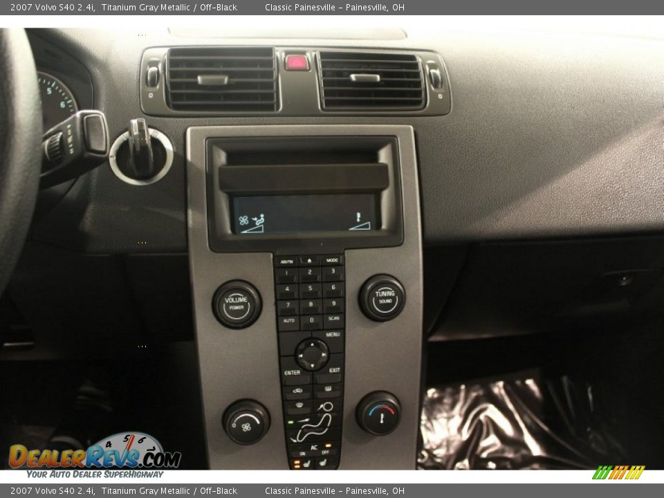 2007 Volvo S40 2.4i Titanium Gray Metallic / Off-Black Photo #13