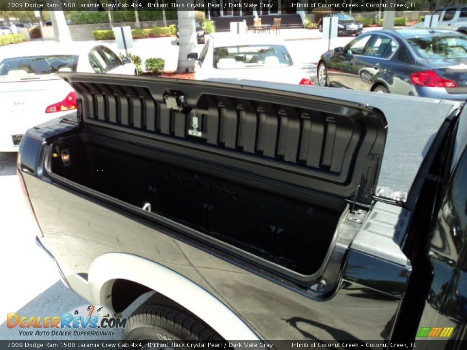 2009 Dodge Ram 1500 Laramie Crew Cab 4x4 Brilliant Black Crystal Pearl / Dark Slate Gray Photo #5