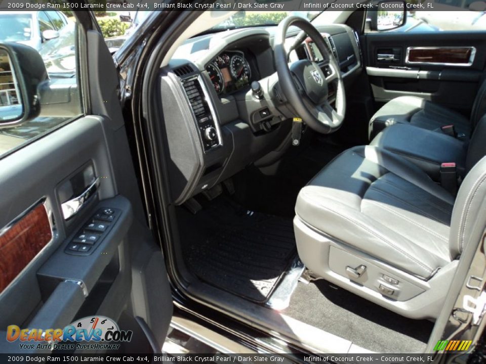 2009 Dodge Ram 1500 Laramie Crew Cab 4x4 Brilliant Black Crystal Pearl / Dark Slate Gray Photo #20