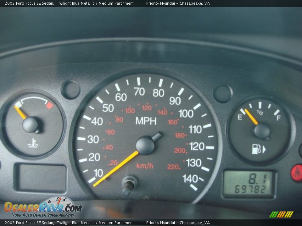 2003 Ford Focus SE Sedan Gauges Photo #12