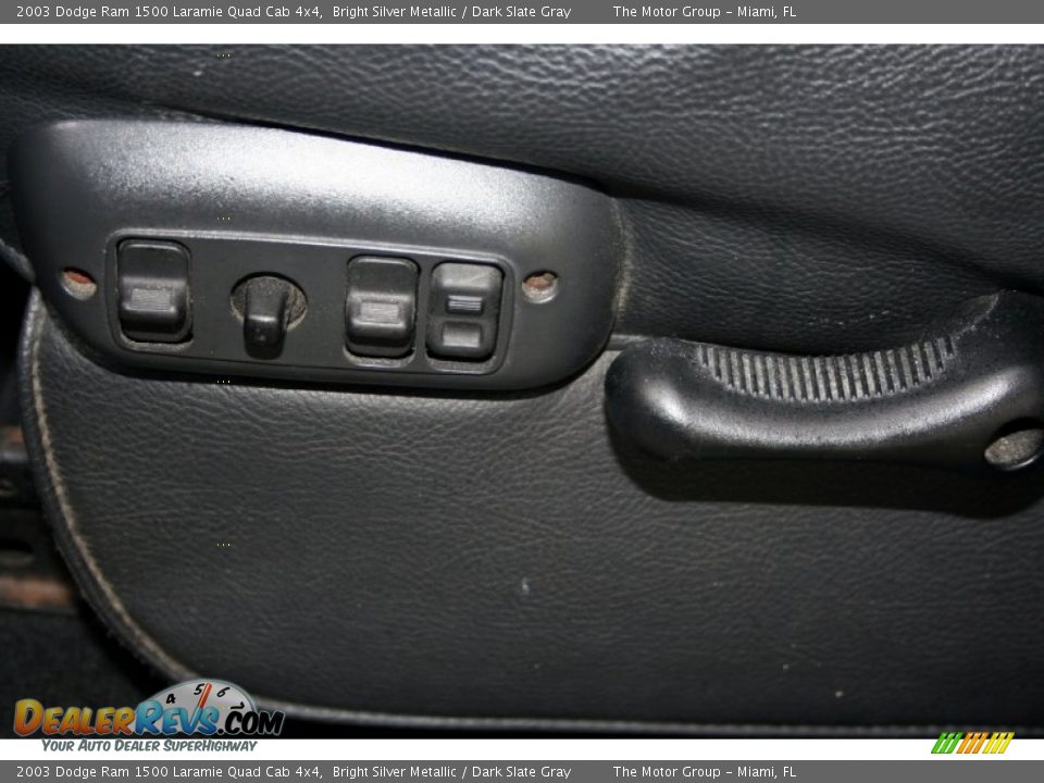 2003 Dodge Ram 1500 Laramie Quad Cab 4x4 Bright Silver Metallic / Dark Slate Gray Photo #33