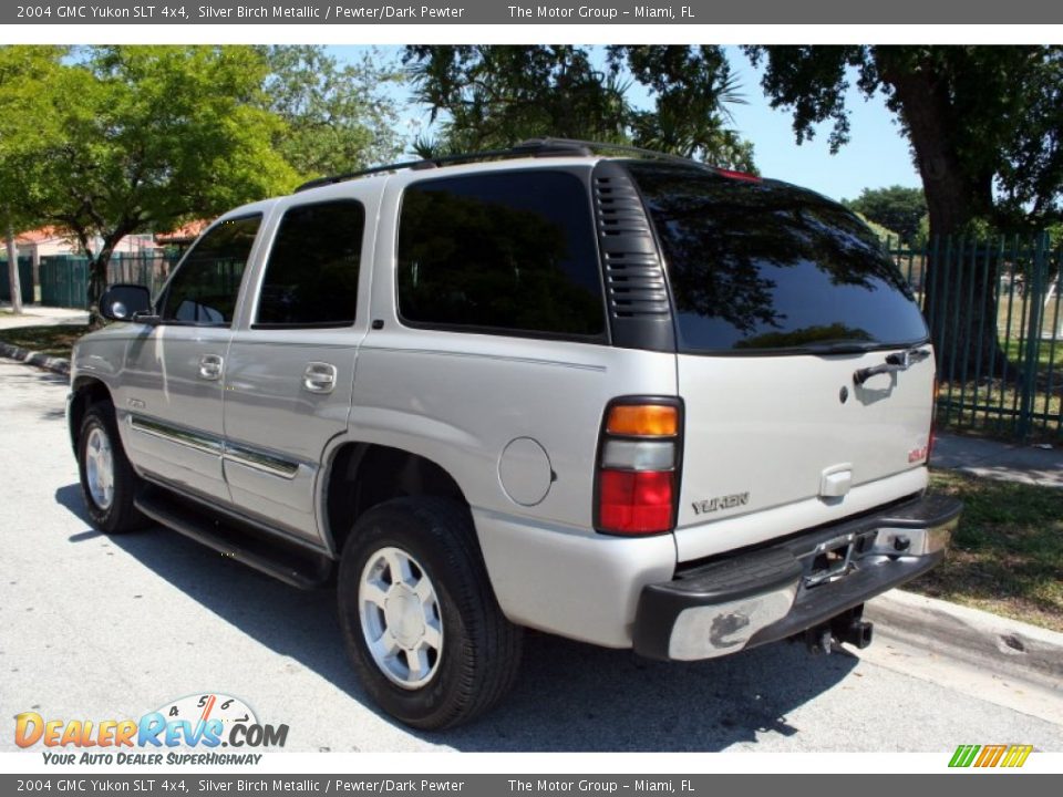 2004 GMC Yukon SLT 4x4 Silver Birch Metallic / Pewter/Dark Pewter Photo #6