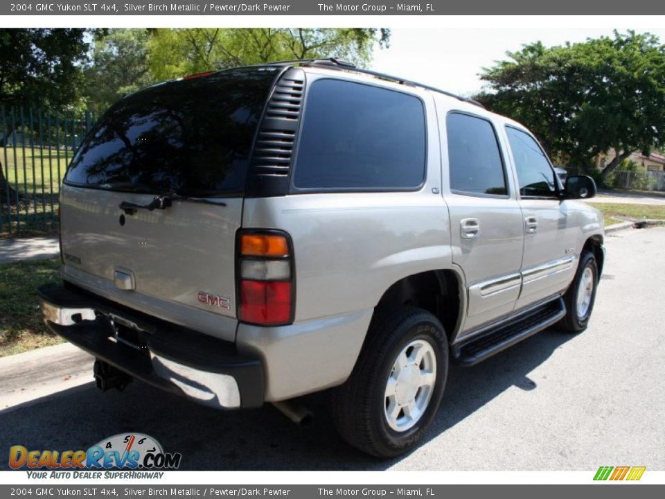 2004 GMC Yukon SLT 4x4 Silver Birch Metallic / Pewter/Dark Pewter Photo #8