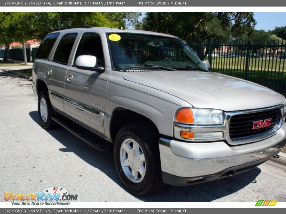 2004 GMC Yukon SLT 4x4 Silver Birch Metallic / Pewter/Dark Pewter Photo #14