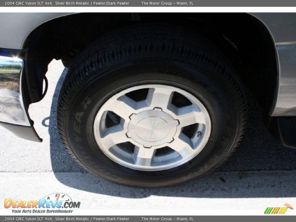 2004 GMC Yukon SLT 4x4 Silver Birch Metallic / Pewter/Dark Pewter Photo #21