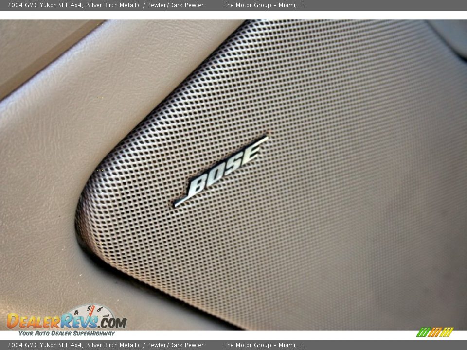 2004 GMC Yukon SLT 4x4 Silver Birch Metallic / Pewter/Dark Pewter Photo #35