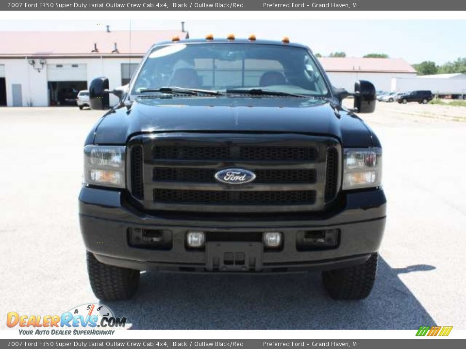 2007 Ford F350 Super Duty Lariat Outlaw Crew Cab 4x4 Black / Outlaw Black/Red Photo #2
