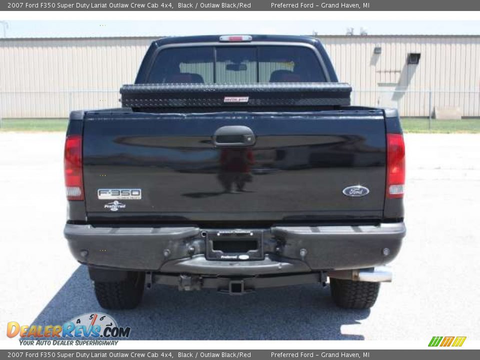 2007 Ford F350 Super Duty Lariat Outlaw Crew Cab 4x4 Black / Outlaw Black/Red Photo #6