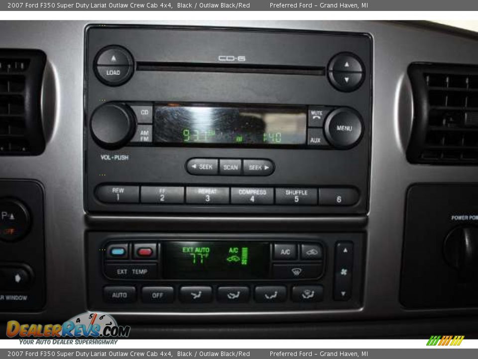 2007 Ford F350 Super Duty Lariat Outlaw Crew Cab 4x4 Black / Outlaw Black/Red Photo #19