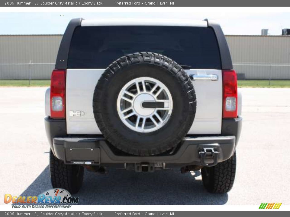 Boulder Gray Metallic 2006 Hummer H3  Photo #6
