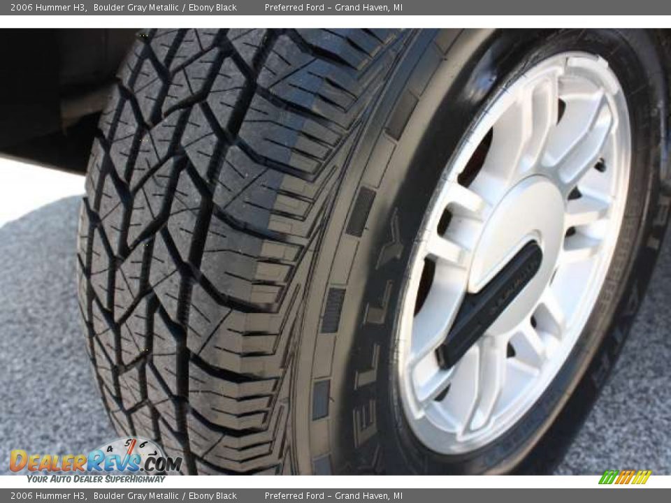 2006 Hummer H3  Wheel Photo #9