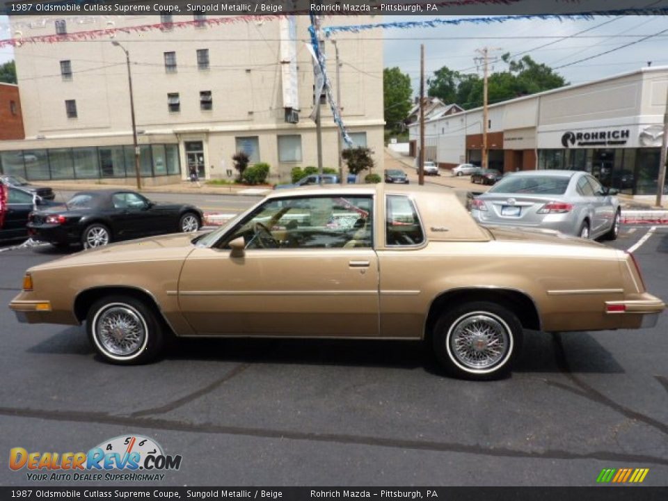 Sungold Metallic 1987 Oldsmobile Cutlass Supreme Coupe Photo #2