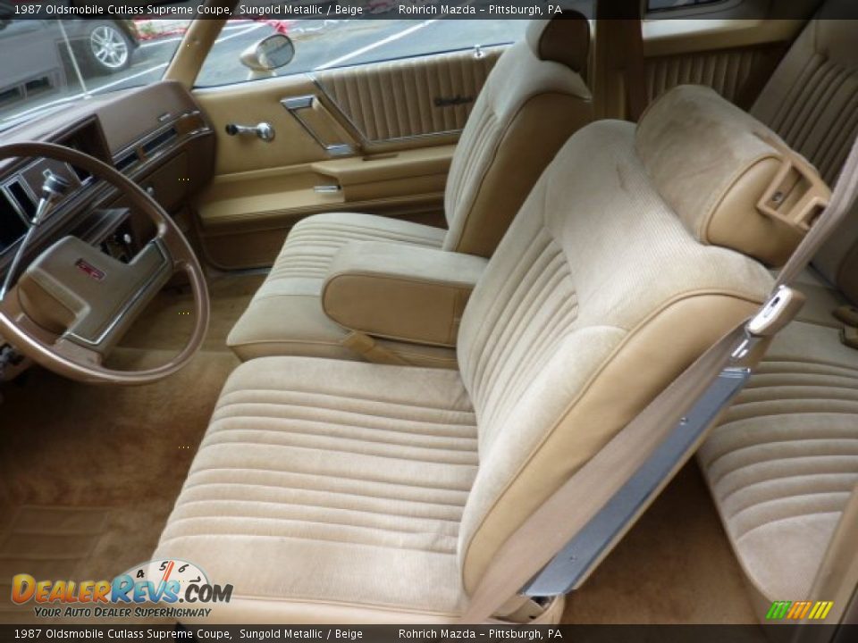 Beige Interior - 1987 Oldsmobile Cutlass Supreme Coupe Photo #10