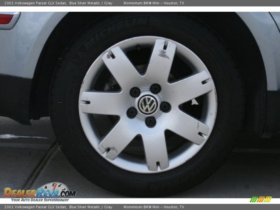 2001 Volkswagen Passat GLX Sedan Blue Silver Metallic / Gray Photo #8