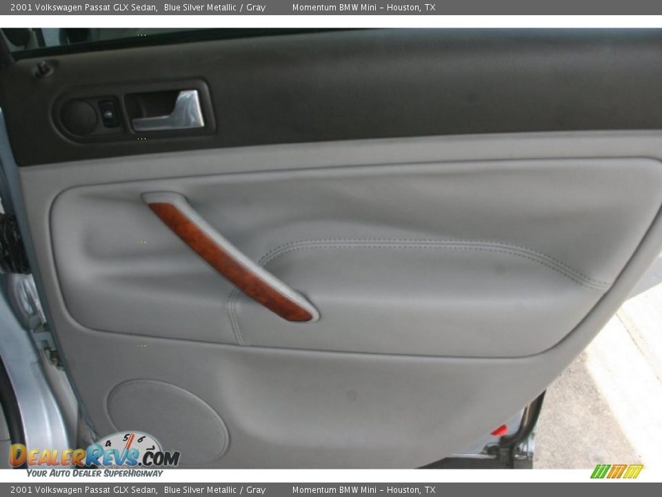 2001 Volkswagen Passat GLX Sedan Blue Silver Metallic / Gray Photo #27