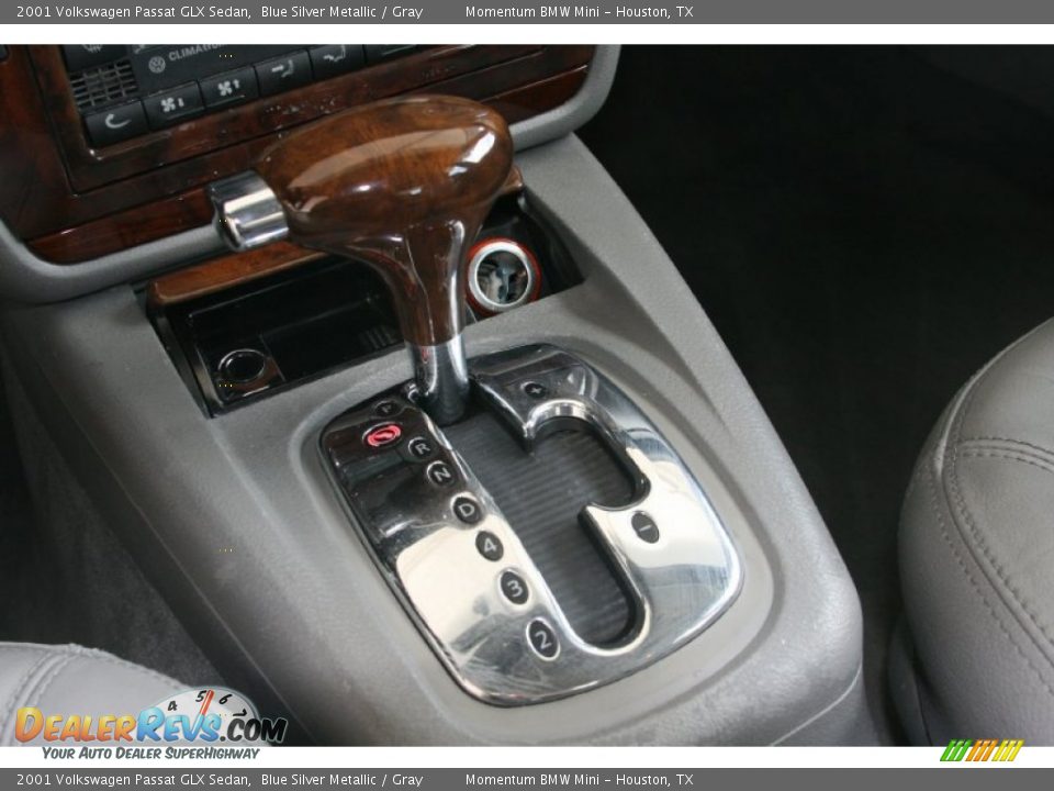 2001 Volkswagen Passat GLX Sedan Blue Silver Metallic / Gray Photo #35