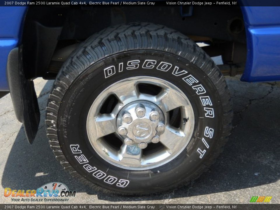 2007 Dodge Ram 2500 Laramie Quad Cab 4x4 Electric Blue Pearl / Medium Slate Gray Photo #16