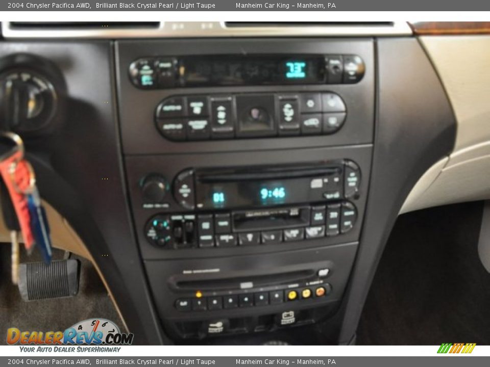 2004 Chrysler Pacifica AWD Brilliant Black Crystal Pearl / Light Taupe Photo #9