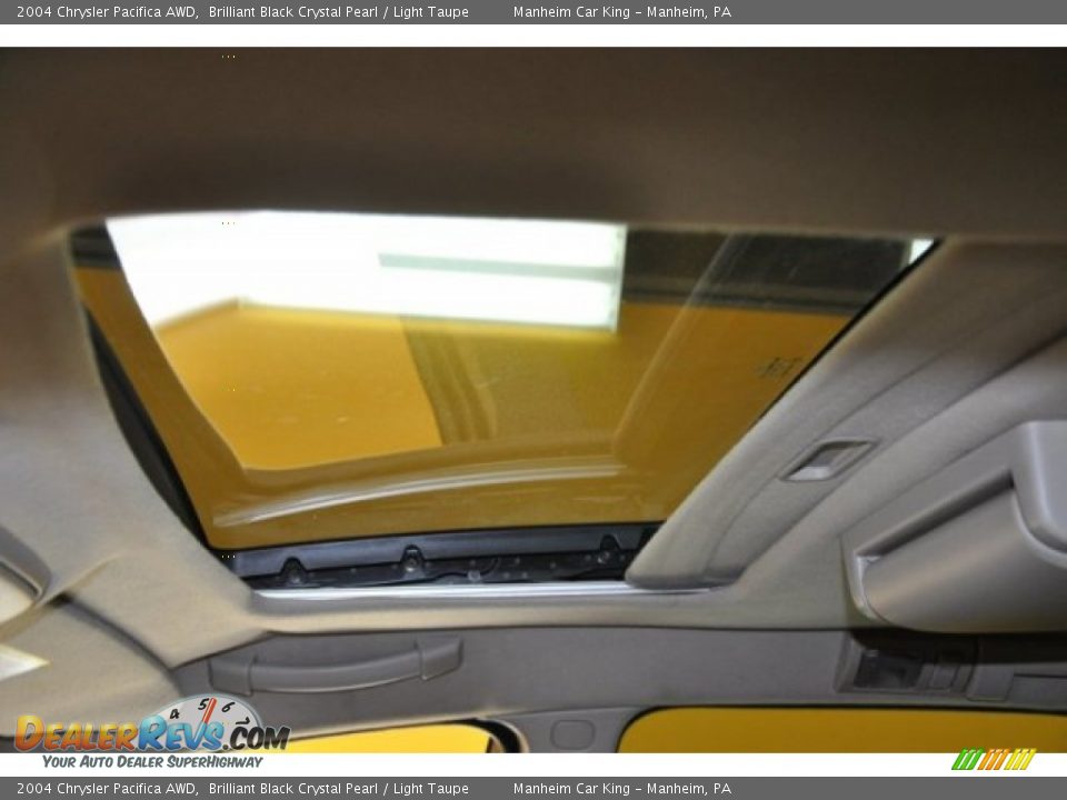 2004 Chrysler Pacifica AWD Brilliant Black Crystal Pearl / Light Taupe Photo #13