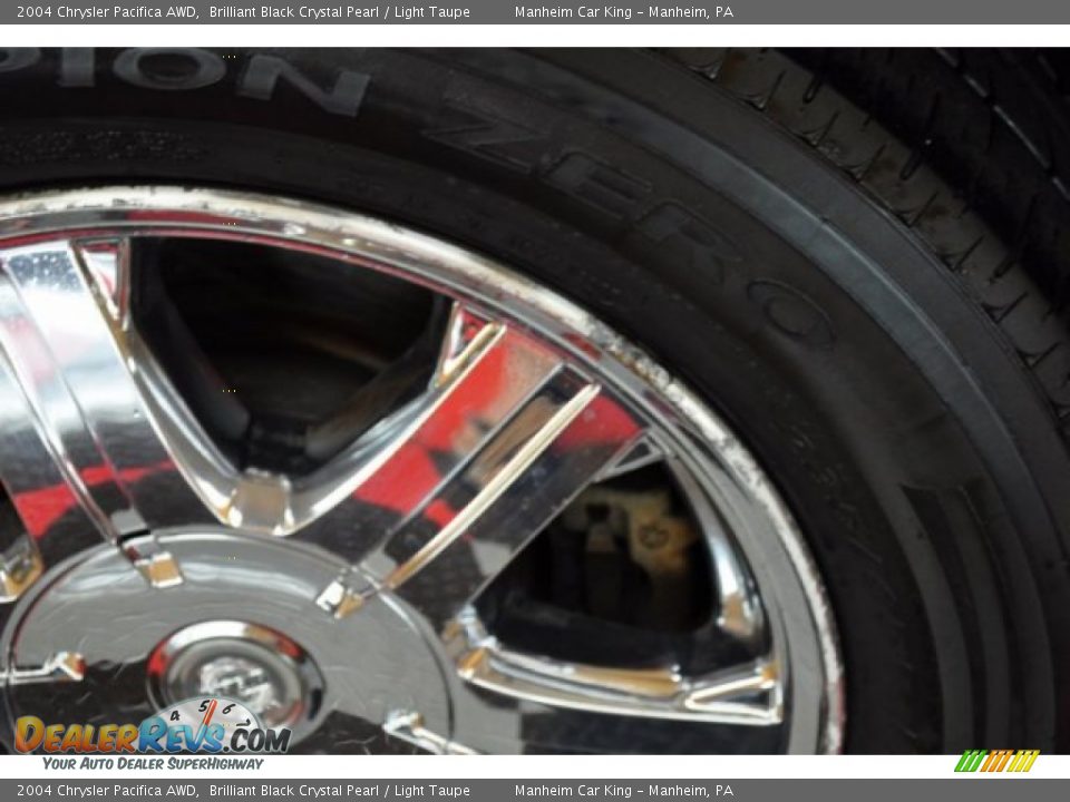 2004 Chrysler Pacifica AWD Brilliant Black Crystal Pearl / Light Taupe Photo #24