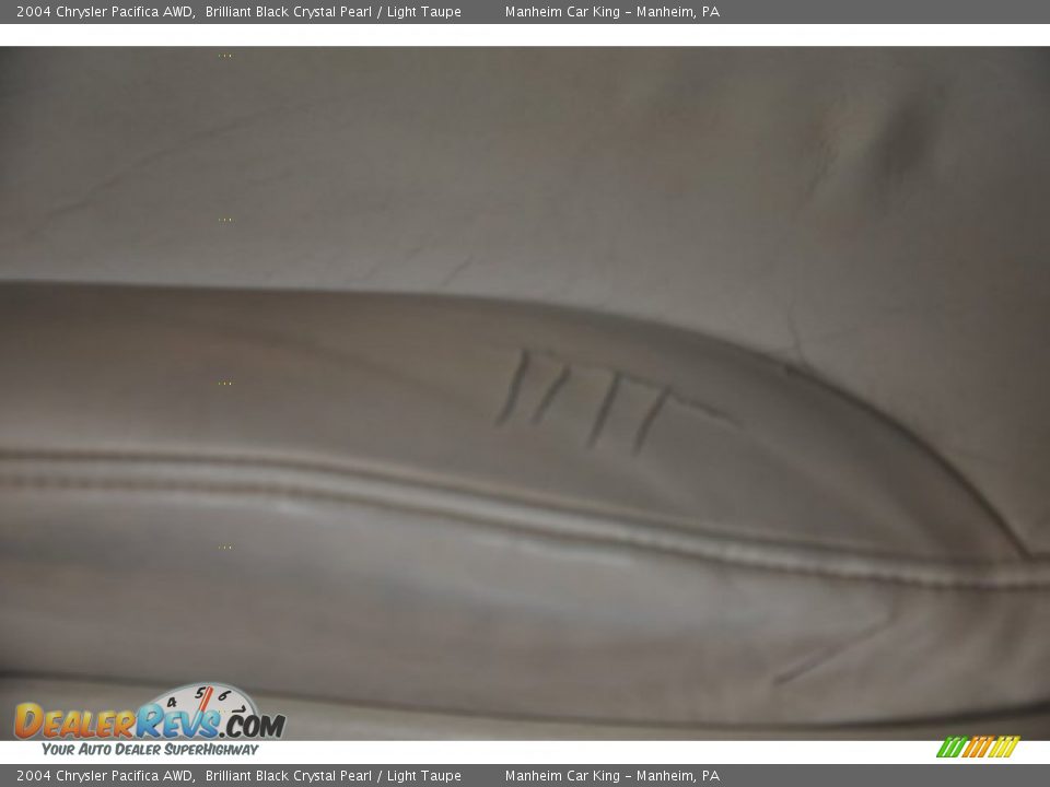 2004 Chrysler Pacifica AWD Brilliant Black Crystal Pearl / Light Taupe Photo #34