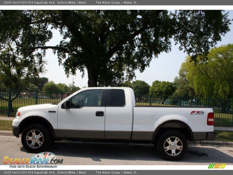 2005 Ford F150 FX4 SuperCab 4x4 Oxford White / Black Photo #3