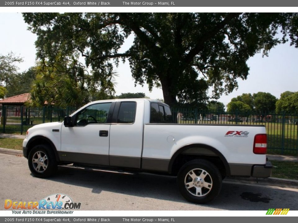 2005 Ford F150 FX4 SuperCab 4x4 Oxford White / Black Photo #4