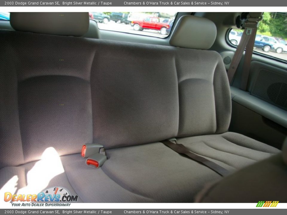 2003 Dodge Grand Caravan SE Bright Silver Metallic / Taupe Photo #5