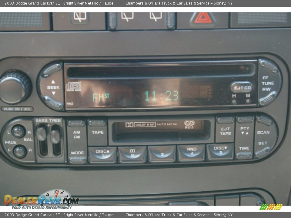 2003 Dodge Grand Caravan SE Bright Silver Metallic / Taupe Photo #8