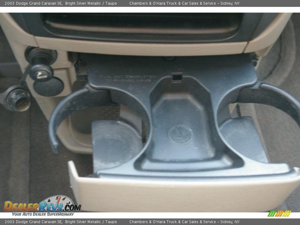 2003 Dodge Grand Caravan SE Bright Silver Metallic / Taupe Photo #10
