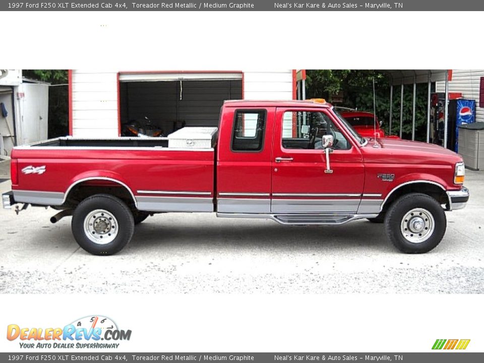 1997 Ford F250 XLT Extended Cab 4x4 Toreador Red Metallic / Medium Graphite Photo #6