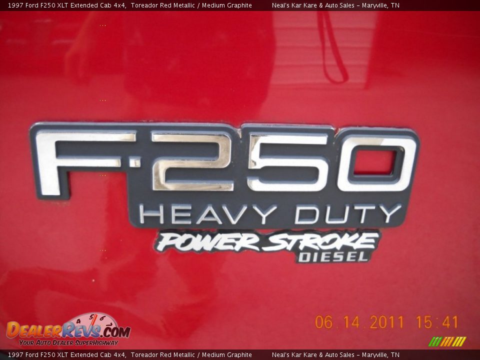 1997 Ford F250 XLT Extended Cab 4x4 Toreador Red Metallic / Medium Graphite Photo #10