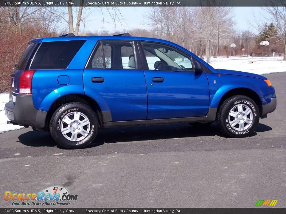 2003 Saturn VUE V6 Bright Blue / Gray Photo #5