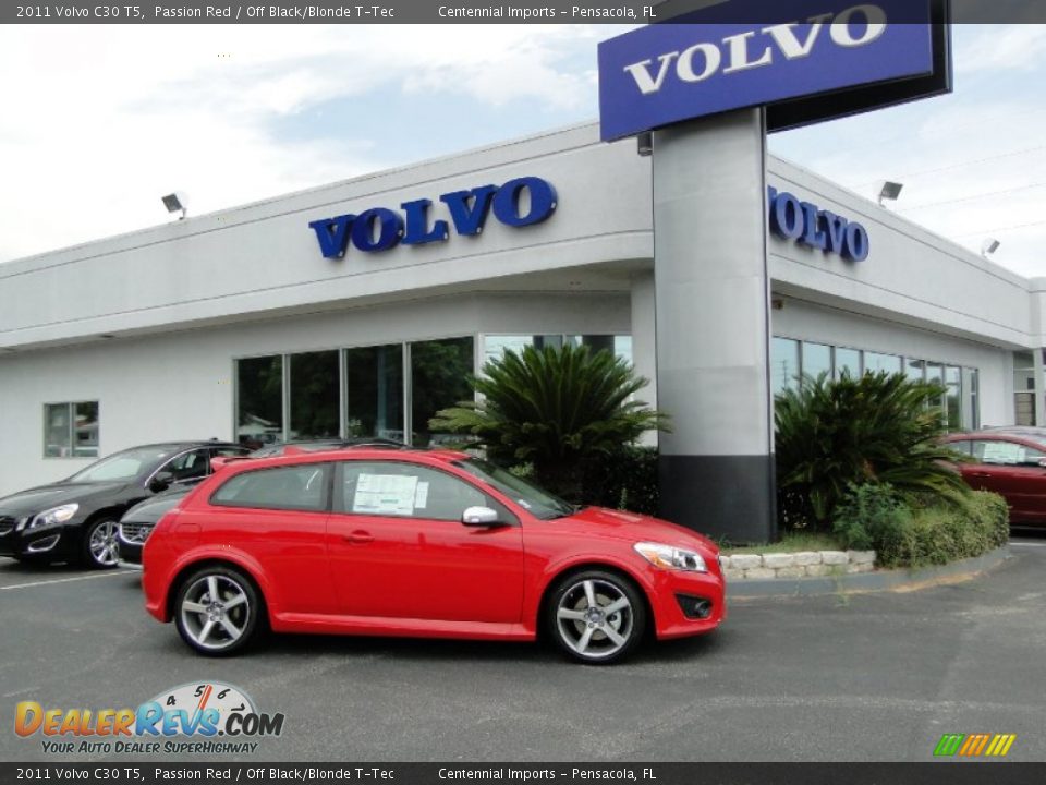 2011 Volvo C30 T5 Passion Red / Off Black/Blonde T-Tec Photo #15