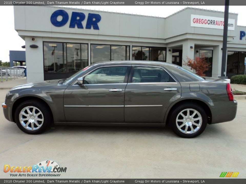 2010 Chrysler 300 Limited Dark Titanium Metallic / Dark Khaki/Light Graystone Photo #6
