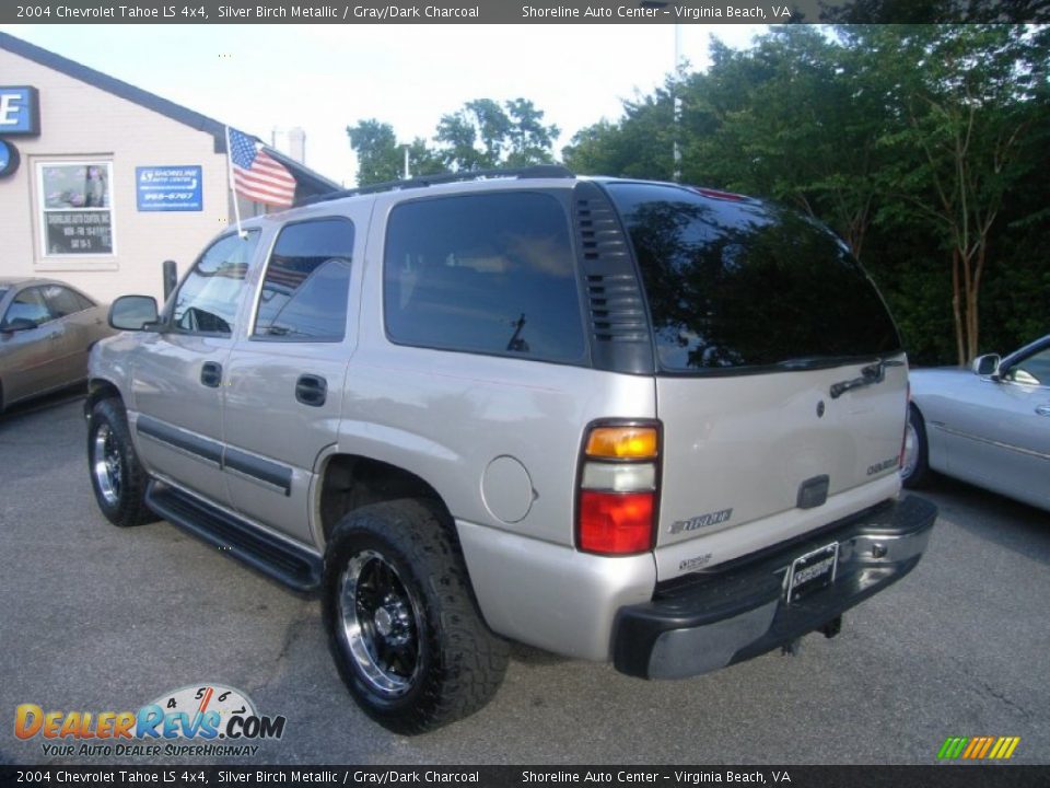 2004 Chevrolet Tahoe LS 4x4 Silver Birch Metallic / Gray/Dark Charcoal Photo #3