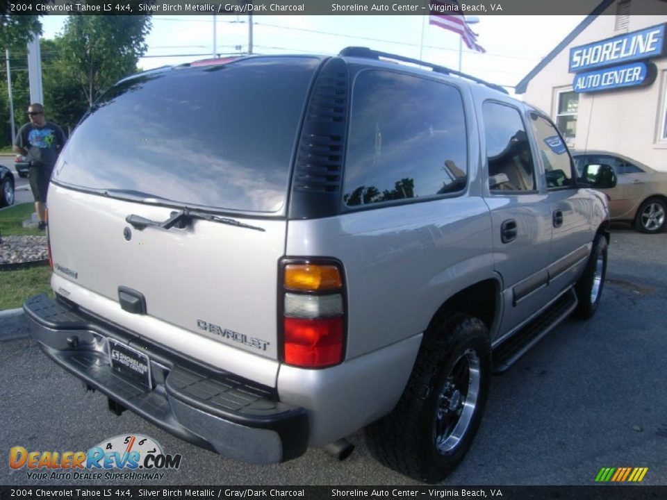2004 Chevrolet Tahoe LS 4x4 Silver Birch Metallic / Gray/Dark Charcoal Photo #5
